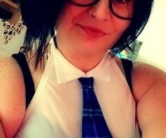 cum play with me wont b here long - Image 7