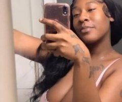 $50 head $85 qv THICK CHICOLATE🥰Deals!!🙂‍↔Carplay ONLY🎯 - Image 2