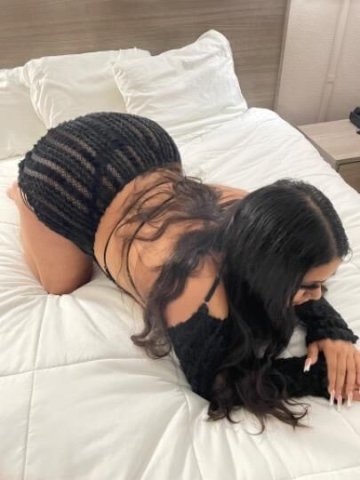 Favorite Dominican Princess Is Here👸🏽Only Here Momentarily 💋 - 1