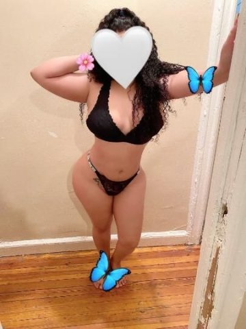 Sexy Lingerie and Gorgeous GIRLFRIEND Experience - 1