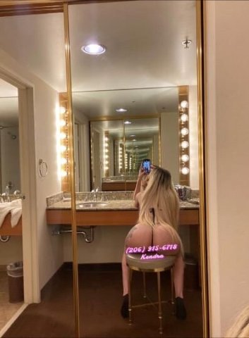 Juicy & Wet 🍑💦 Cum taste me daddy 💦 💋🍭TOP RATED!! FantasyLand 🔥🌟 - 1