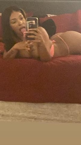 Tight👅 Juicy💦 And Wet😈 - 1