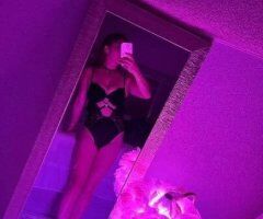 sexy asian girl😘 - Image 2