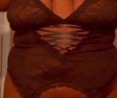WELCOME TO CANDYLAND🍭💦SEXY CHOCLATE BBW LOOKING TO HAVE FUN & SASTFIY YOUR NEEDS 😌 - Image 3