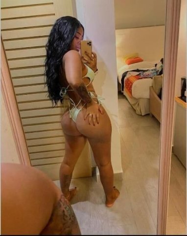 SEXY CHOCOLATE BADDIE✨❤𝐴𝑣𝑎𝑖𝑙𝑎𝑏𝑙𝑒 𝑁𝑜𝑤 ‼ ᴊᴜɪᴄʏ ᴄᴏᴏᴄʜɪᴇ 💦 ᴛʜʀᴏᴀᴛ ɢᴏᴀᴛ 👅🐐🍆 - 1