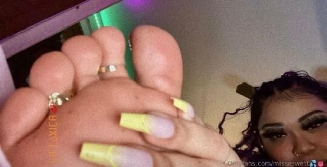 Your Favorite Slut Is Back🫦💦👅 - 1