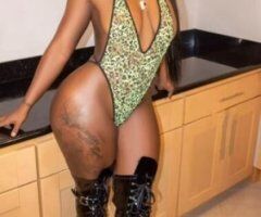X-MAS &&NEW YEARS VOTE IM AH🍆🍆THROAT🐐🐐GOAT CUM MAKE ME CHOKE🙀🙀TIGHT KITTY😽😻😼SUPER💦💦SOAKED INCALLS ONLY come get your presents 🎁🎁 - Image 3
