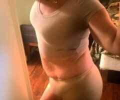 Independent Discreet Provider and artist - Image 3