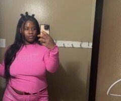 TOP NOTCH CHICK 🤤 BIG BOOTY FREAK 😗 Come Enjoy Your Time With Me - Image 2