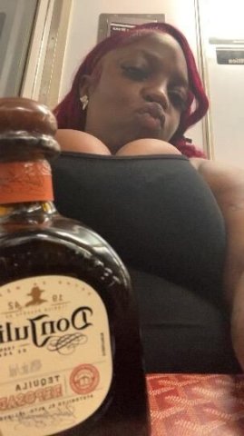 💦🍑🍆CUM QUICK DADDY...IM 4'9 BUT MY THROAT 6'8 💦🍑🍆 - 1
