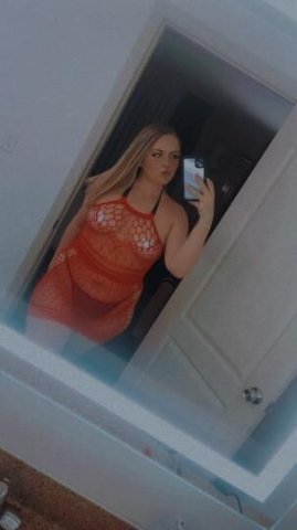 THE PERFECT PACKAGE 💦🐰 - 1
