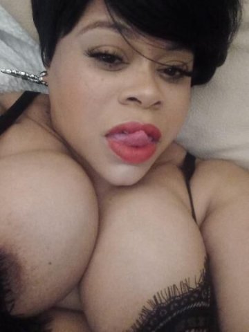 PLUS SIZE WOMAN HERE TO PLEASE YOU - 1