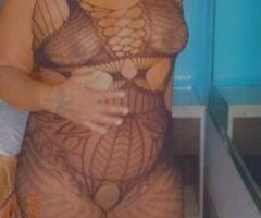 🎉🎉ALL HAIL TO THE👑QUEEN👑OF🌊WETNESS🌊ALL🤴KINGS🤴ARE WELCOMED - Image 4