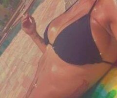 sexy girl - Image 2