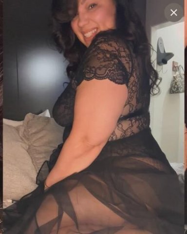 SMOKING HOT BBW MILF - Visiting Foster City 11/14 to 11/17 Checkout - 1