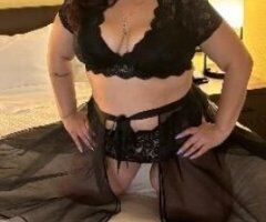 SMOKING HOT BBW MILF - Visiting Foster City 11/14 to 11/17 Checkout - Image 4