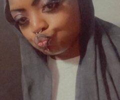 Minneapolis / St. Paul escorts - hey baby