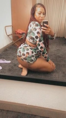 Your Favorite Party Girl Back In Town - 1
