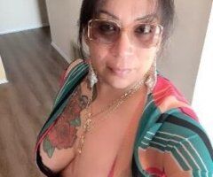 Beautiful thick Mexican Boomshell Ready To Play - Image 2