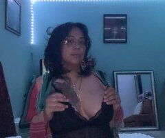 Beautiful thick Mexican Boomshell Ready To Play - Image 3