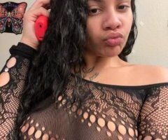 follow my twitter @thosepr3ttytoes 🧚🏼♀💦 - Image 3