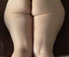 Peoria escorts - I am wet and ready to make you explode with that much needed erotic release !!!