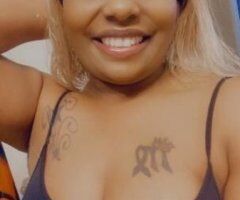 Juicy💦😜 - Image 1