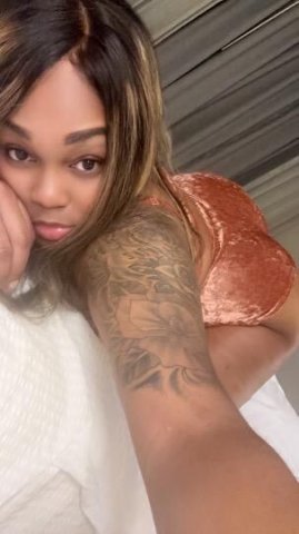 Hey Daddy, I'm NEW and The One You've been looking for 😏 Pretty, JUICY, Thick, Extra SOFT, A Vibe.... Available for you 📲 - 1