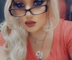 Busty blonde bombshell Milf B2B & More NYC outcall Incall Monday - Image 6