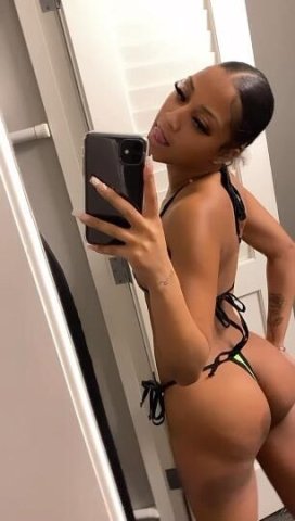 HEY BABES I'M BACK IN TOWN🤩 I can be your Sweetest FANTASY 💦 A SUPER NAUGHTY FREAK😜SEXY PICS 4 SALE ALSO👅 - 1