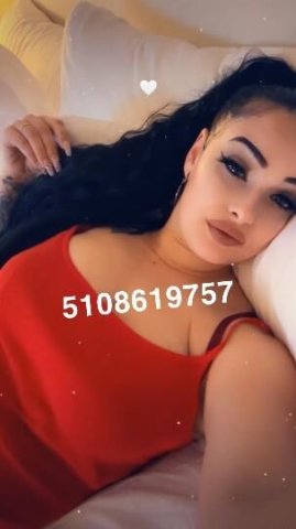 california girl wet and ready! cum with me and watch me squirt 💕🥰Send Me A Text Message W/ Location! - 1