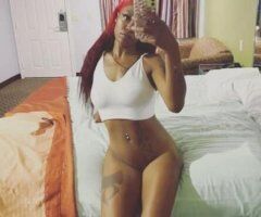 Deep Throat Queen 😋 ✨ᗴ᙭TᖇᗴᗰᗴᒪY SKIᒪᒪᗴᗪ✨ I Squirt and Cream👅 Best Kitty Ever 😝 - Image 1