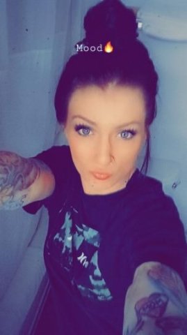 ♡♥︎♡♥︎ Brunette Blue Eyed Beauty Looking For A Good Time ♡♥︎♡♥︎ - 1