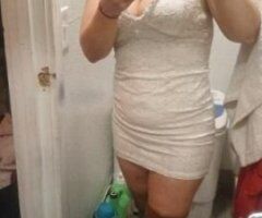 🥶❄💙BRRRRRR!!!! 80❄SNOWFLAKES HALF HOUR INCALL SPECIAL!!!!!CUM OVER & GET OUTTA THE COLD & I PROMISE I WILL KEEP U NICE AND WARM!!!!!❄🥶💙 - Image 1