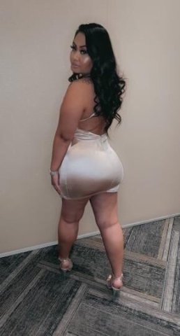 Exotic Asian Bombshell Visiting Limited Time Only - 1
