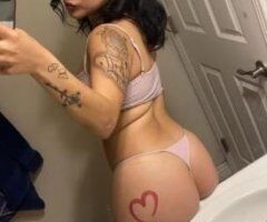 Hispanic queen😩👸🏻 - Image 2
