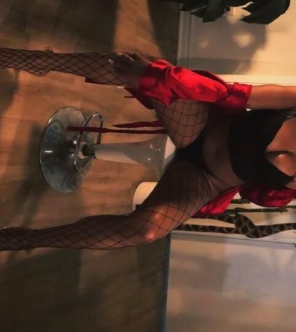A TALL GLASS🍷😍Part-time model, full-time $lut🔥Outcalls /Live shows🌹Specials🎉 - 1