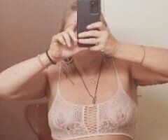 wanna get gfe cim rim freaky wild crazy mind blowing experience by a thick smart sexy fun milf gfe daty peg toss cim rim sux fuck and most definitely tensing kind of gal. - Image 3