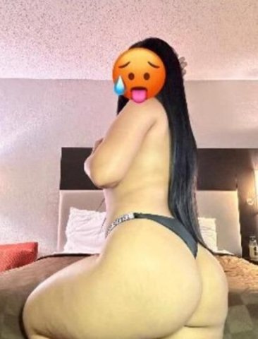 Chica sexy Cubana de paso por la ciudad solo el fin de semana, llmame la pasaremos rico 🤤 - 1