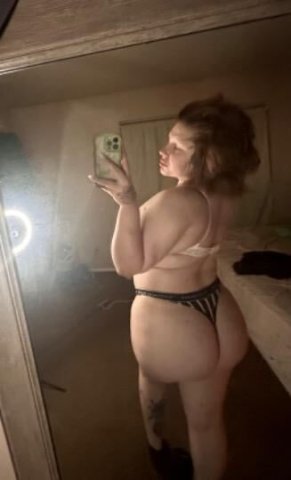 THICK ZOEY Available NOW - 1