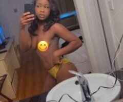 Come have fun with Lil Bit daddies - Image 2