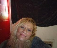 Charlotte escorts - Holiday Heels and Thrills!