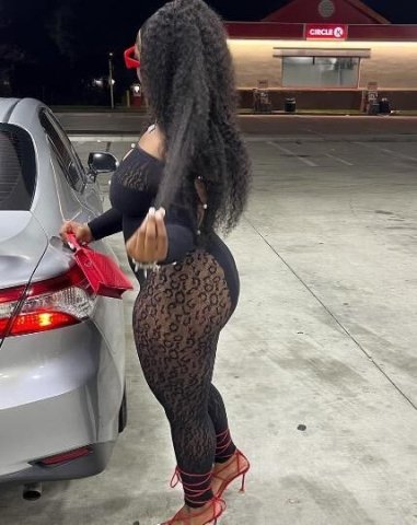 Creamy🍦Squirt💦thick🍑 Princess👑😘 Available for Outcalls & Incalls📍 - 1