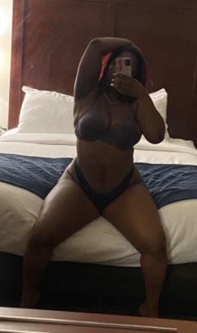 💕LET ME PUT MY BIG BUTT ON YOU LETS HAVE SOME FUN💕💦💦 - 1