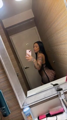 🥰Sweet and Sexy Bombshell😍 Pretty eyes Pretty smile🥰 - 1