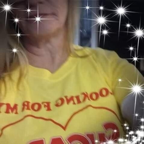 SEXY COUGAR DOES SENSUAL MASSAGE!!!!🍯 - 1