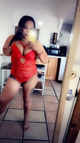 latina short and sexy - 1