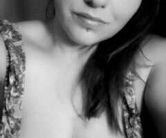 hey guys come aee me today! - Image 4