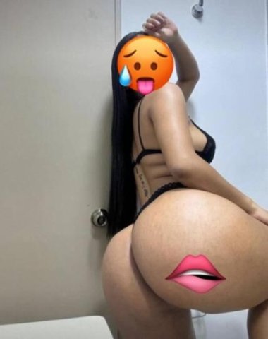 I'm a dirty whore 💦 crazy about a cock 😋 come visit me 😍🥵 - 1