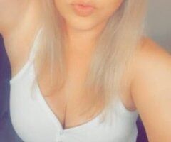 Evansville escorts - Girl next door with a LITTLE secret 💋